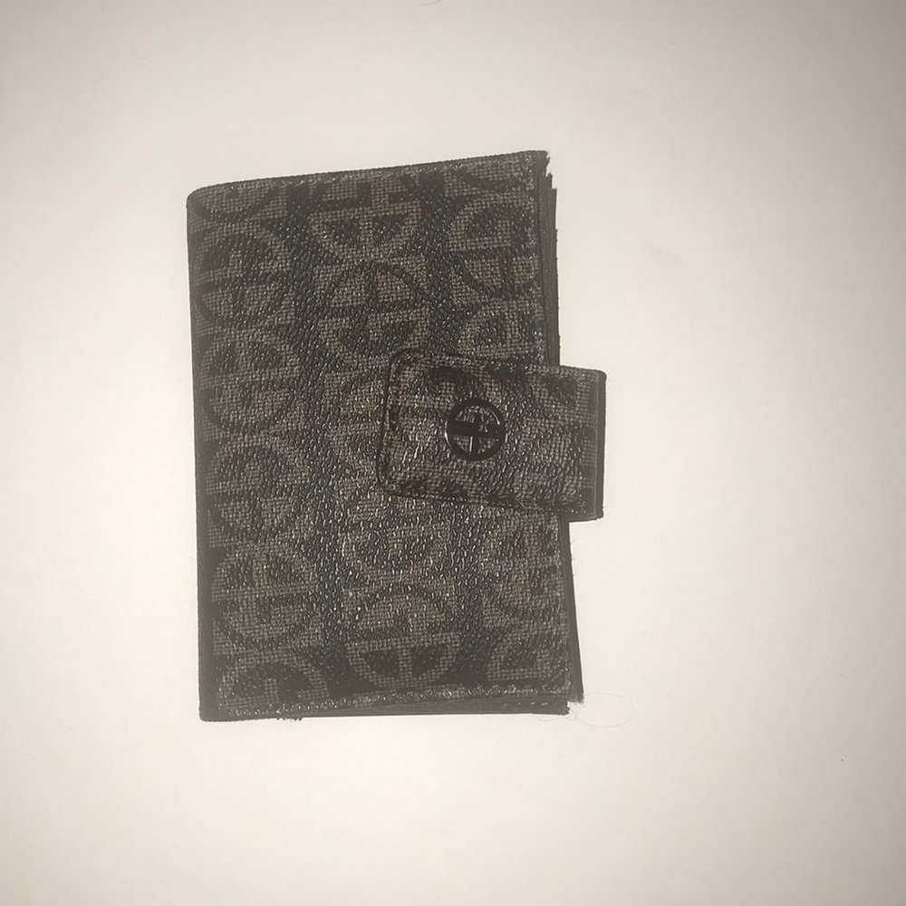 Giani Bernini Wallet
